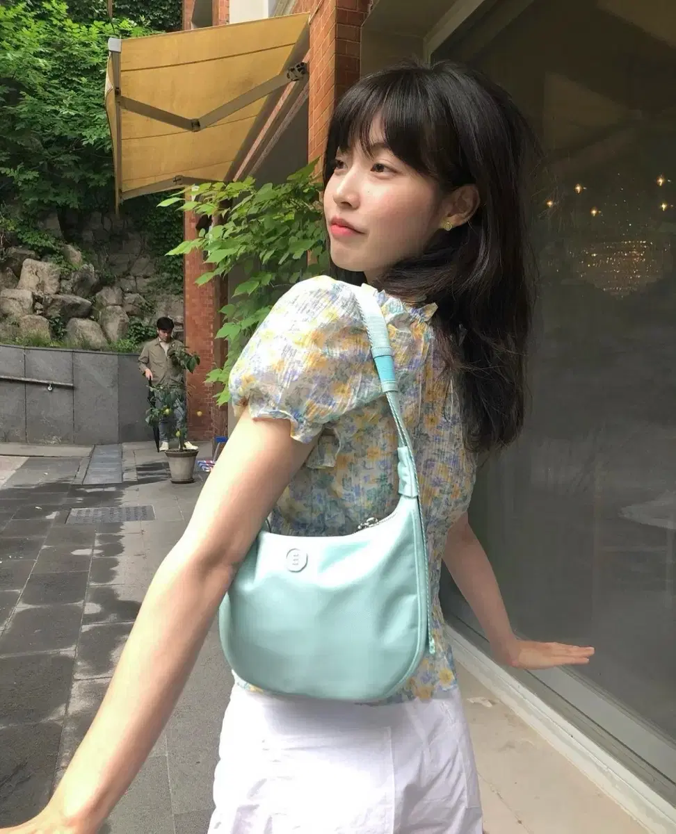 thumbnail-10
